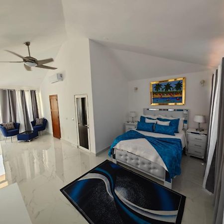 Residencial Las Palmeras De Willy โบกา ชิกา ภายนอก รูปภาพ